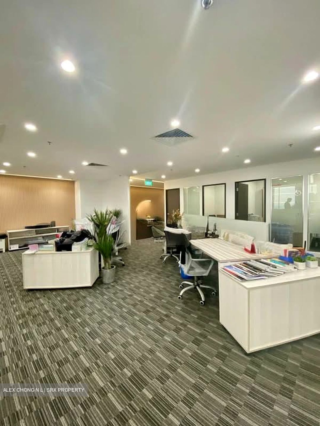 International Plaza (D2), Office #570053731